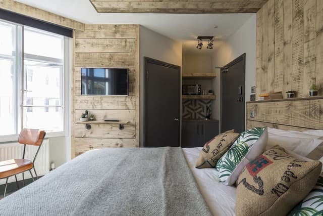King or Twin Room (room 11)