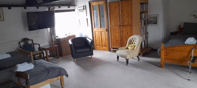 Room, Ensuite (Loft Bedroom)