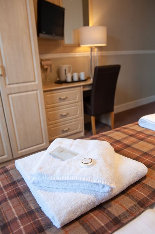 Twin Room, Ensuite