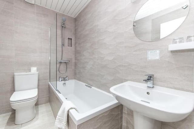 Double Room, Ensuite
