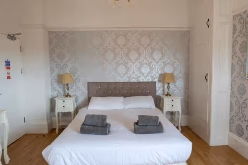 Double room-Ensuite-Large
