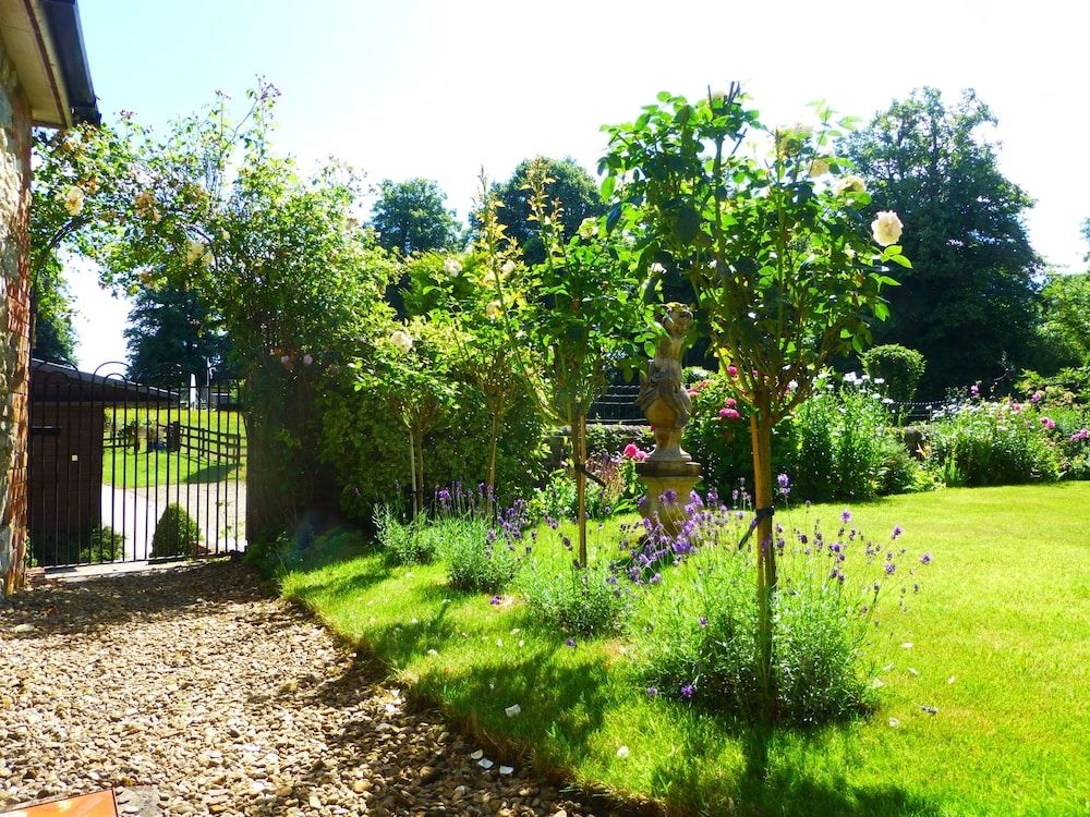 Blounts Court Farm - B&B4