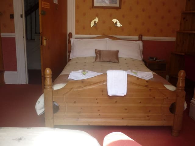 Family Room, Ensuite