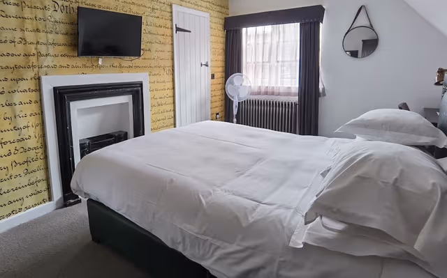 Classic Double Room