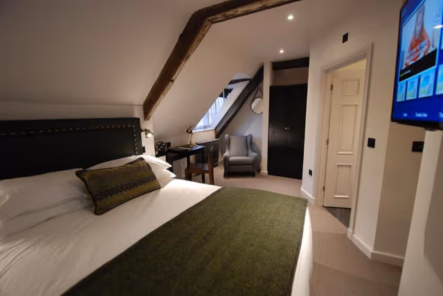 Classic Double Room