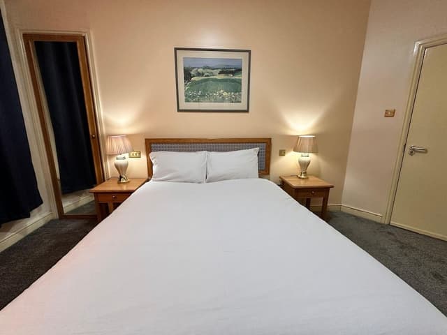 Standard Double Room, 1 Double Bed, Non Smoking, Ensuite