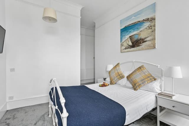 Apartment, Ensuite (Christie)