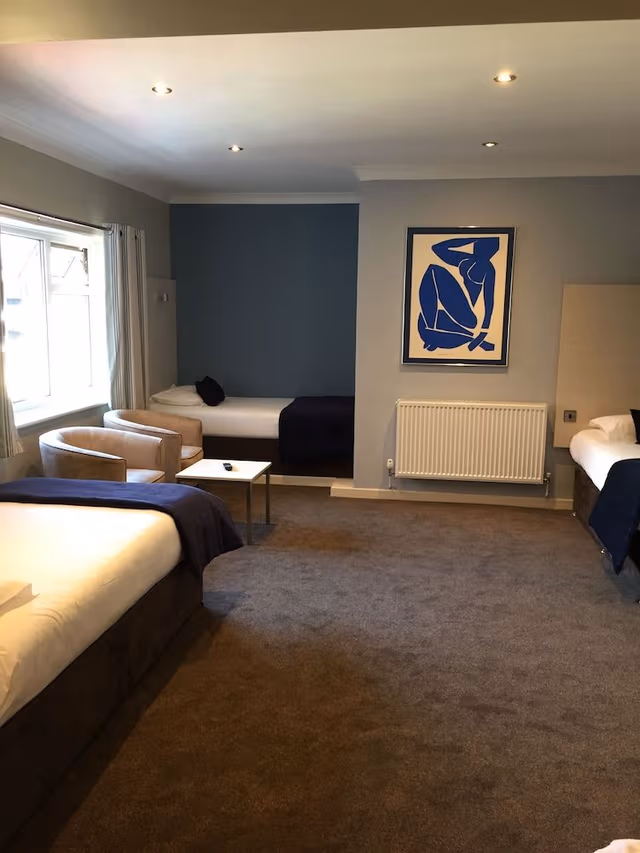 Family Room (Bed type not guaranteed)