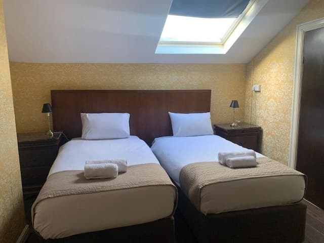 Twin Room, 2 Twin Beds