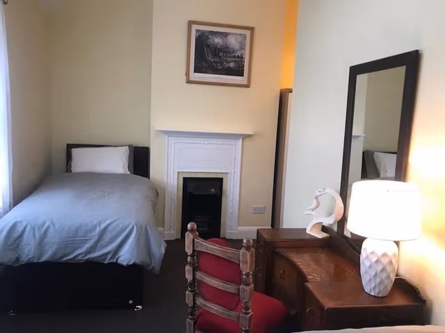 Family Triple Room (4)