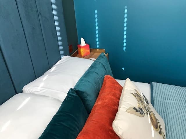 Small Double Room Ensuite