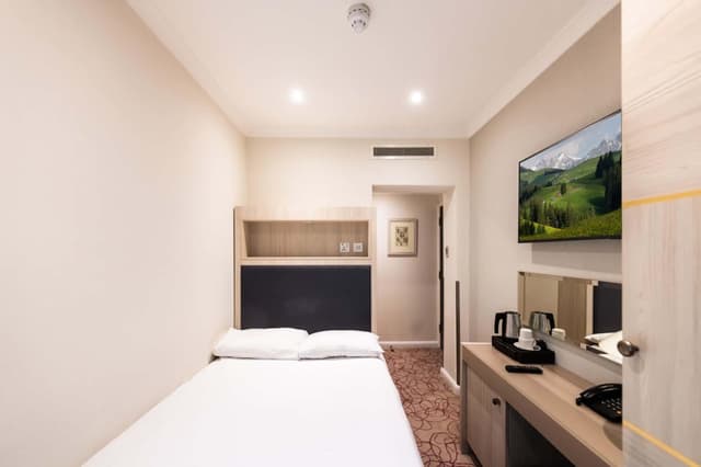 Single Room