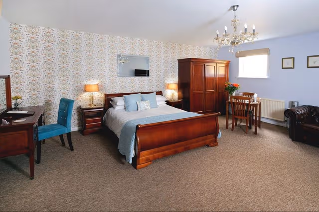 Superior Apartment, Ensuite (Hillview Sleeps 2)