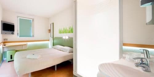 Standard Double Bed