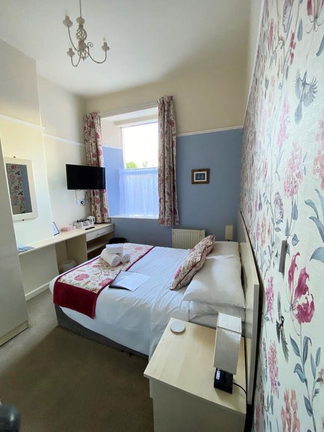Economy Double Room