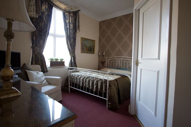 Standard Double Room, Ensuite