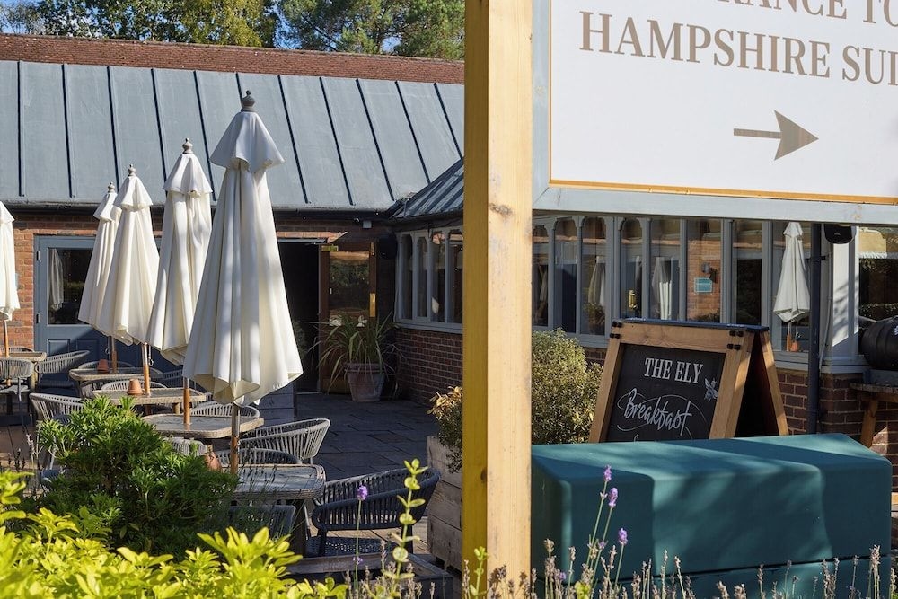 Ely Hotel4