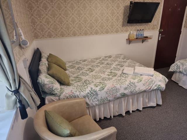 Family Room (A - 2nd/3rd floors)