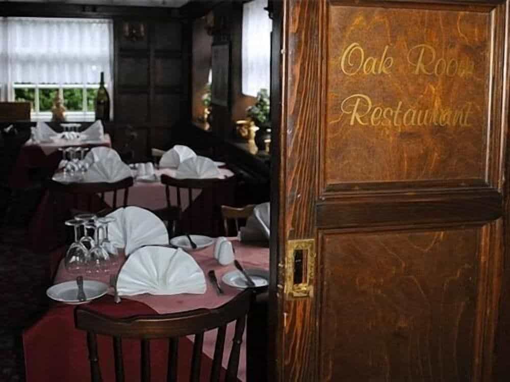 Ye Olde Red Lion Ye Olde Red Lion