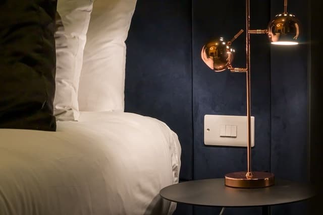 Deluxe Room, 1 King Bed, Non Smoking, Balcony
