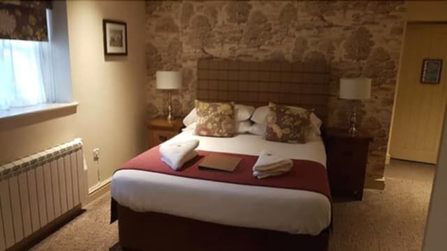 Standard Double or Twin Room, Ensuite