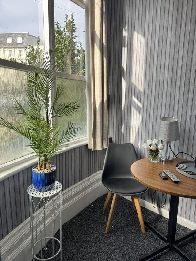 Standard Single Room, Ensuite