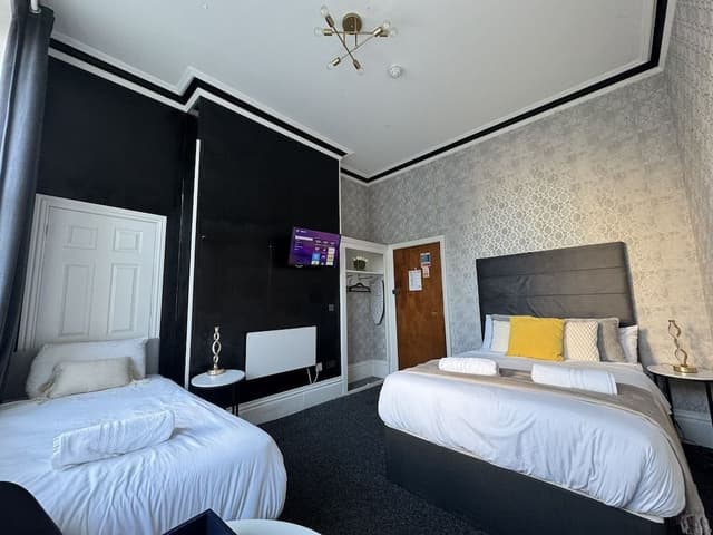 Standard Triple Room, Ensuite