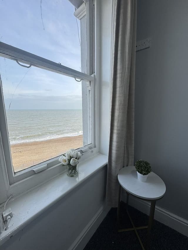 Standard Twin Room, Ensuite, Sea View