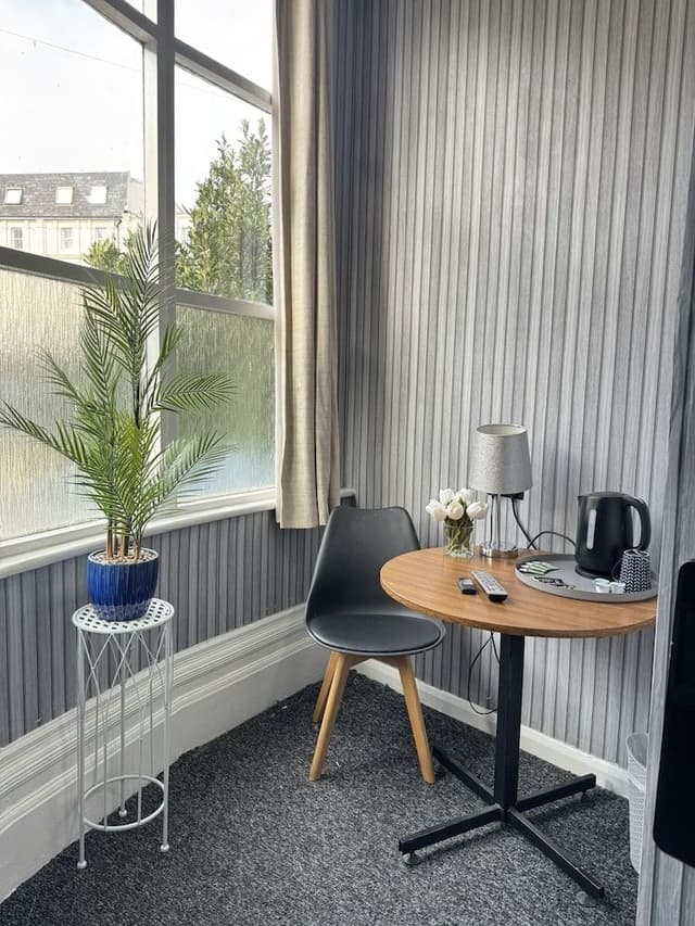 Standard Single Room, Ensuite