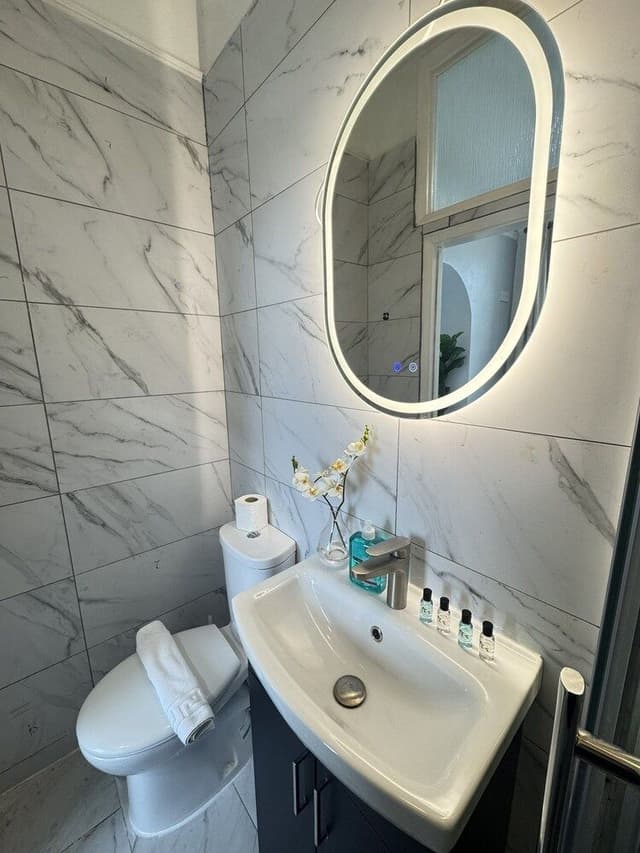 Standard Twin Room, Ensuite, Sea View
