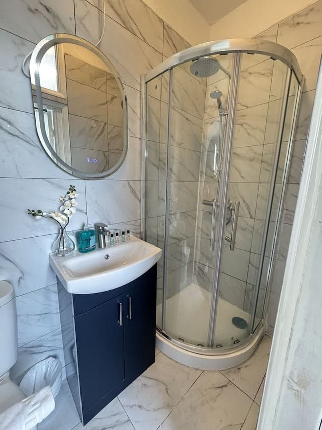 Standard Twin Room, Ensuite, Sea View