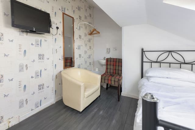 Basic Room, 1 Twin Bed