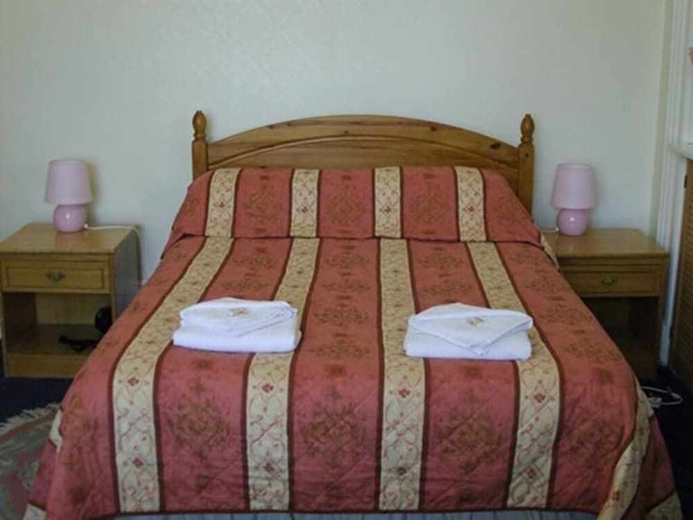Menzies Guest House4