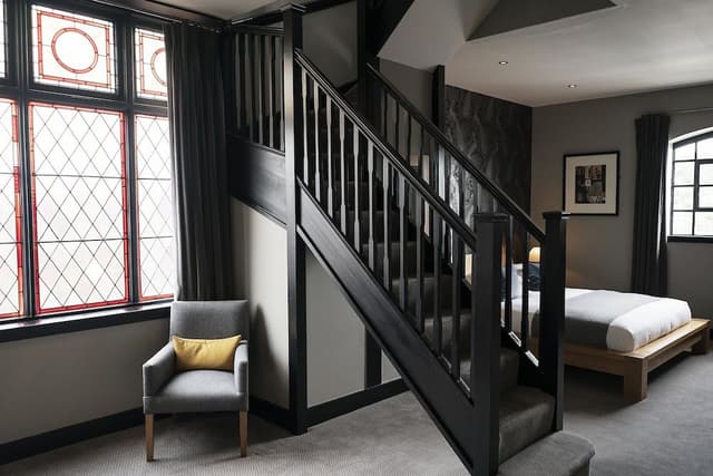 River View Signature Suite