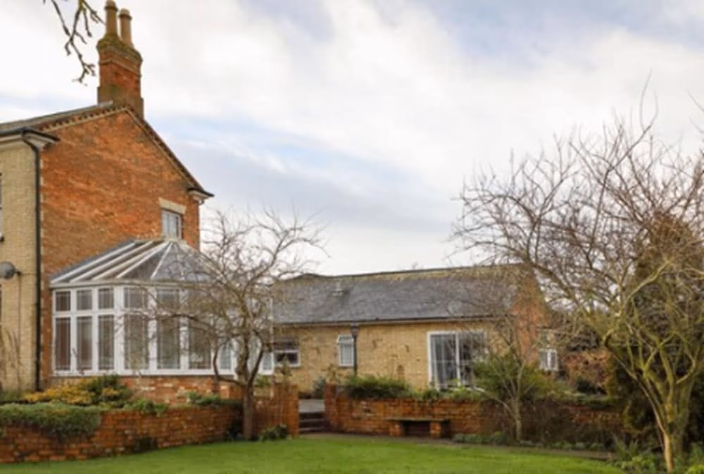 Woodleys Farm House2