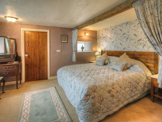 Standard Double Room, Ensuite