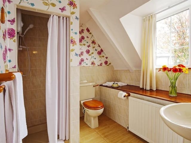 Standard Twin Room, Ensuite