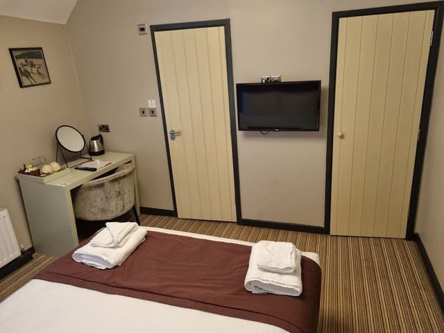 Standard Single Room, Ensuite