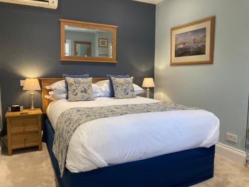 Classic Double Room