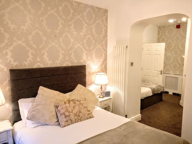 Standard Triple Room, Ensuite