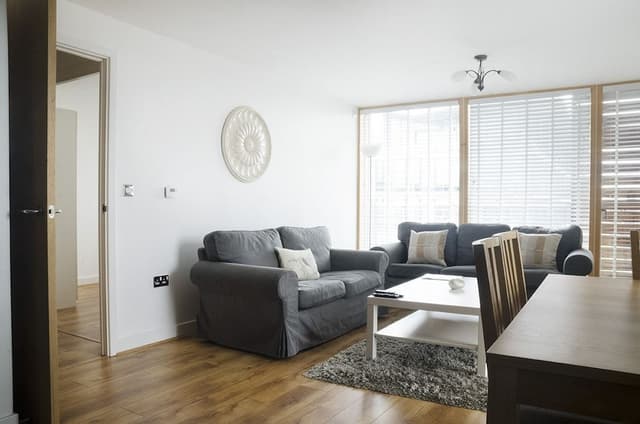 City Apartment, 2 Double Beds