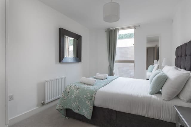 City Apartment, 2 Double Beds