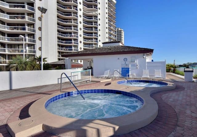 Condo, Multiple Beds (Surfside Resort #404)