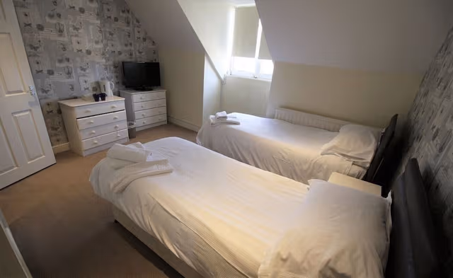 Twin Room, Ensuite