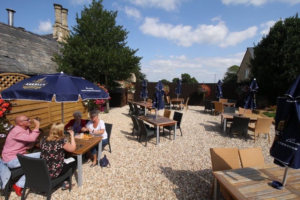 The Saracens Head Hotel1