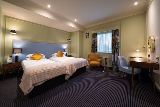 Classic Twin Room, 2 Twin Beds, Non Smoking