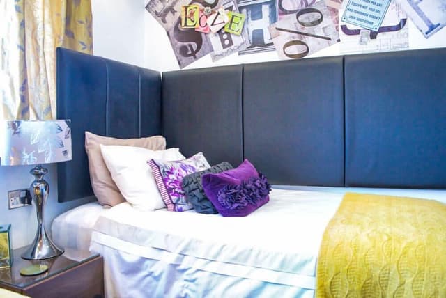 Twin Room (Room 5)