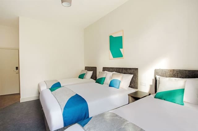 Classic Quadruple Room, Accessible, Ensuite
