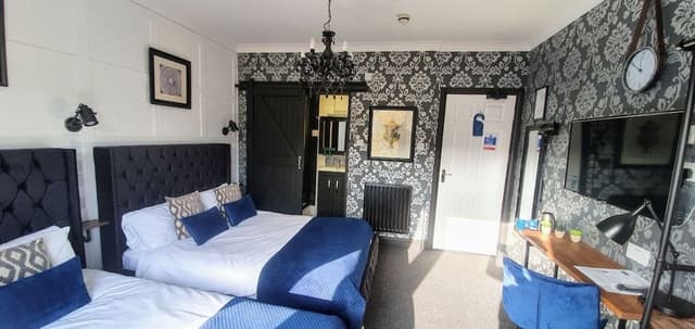 Suite, Ensuite