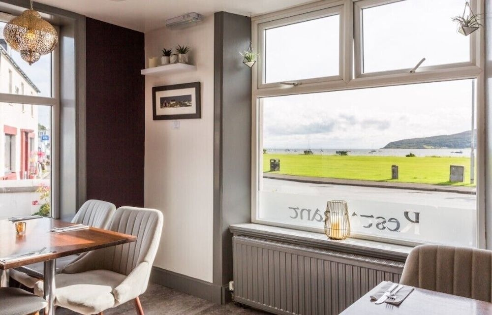 Lamlash Bay Hotel3